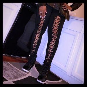 High Waist Tie-Up Leggings